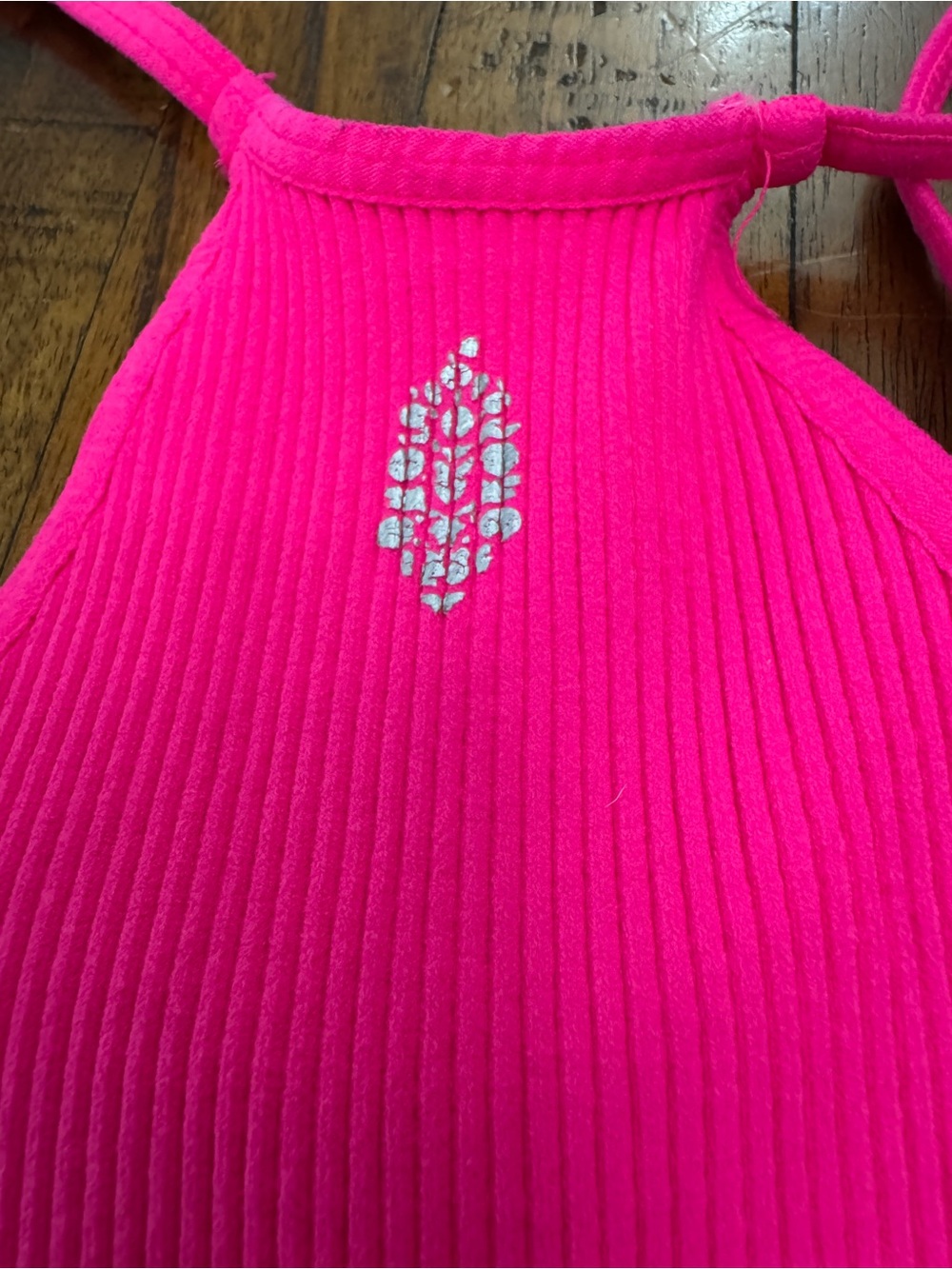 Free People Movement Neon Hot Pink Ribbed Cropped Tank size unknown - Picture 4 of 6